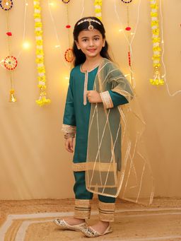 LITTLE GINNIE - Green Cotton Regular Kurta With Pant & Dupatta