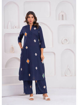 Autumnlane - Blue Maurya Iris Printed Cotton Co-Ord (Set of 2)