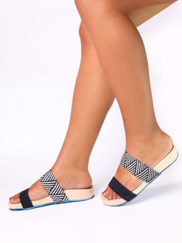 Monrow - Jeviva Black Sandals