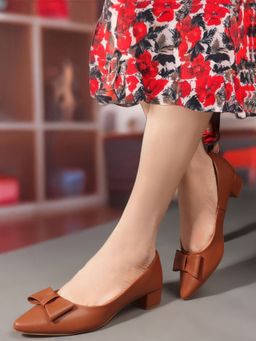 Carlton London - Tan Solid Casual Pointed Toe Women's Pumps