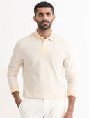 Off White color option, Currently selected