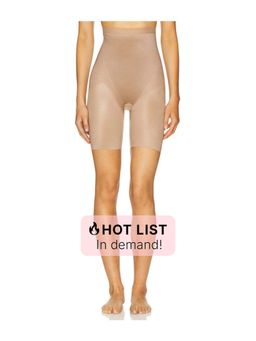 Spanx - shape Invisible High Waisted Short