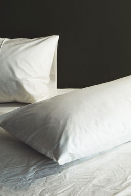 H&M - White Cotton Pillowcase