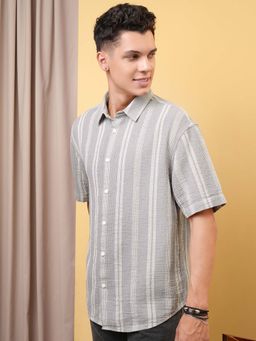 LOCOMOTIVE - Men Grey Dobby Stripes Oversized Shirt