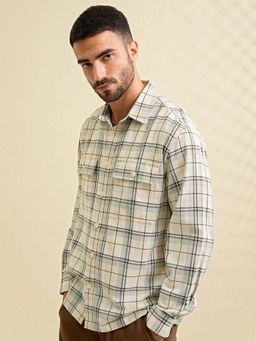 LOCOMOTIVE - Men Blue and Beige Checks Relaxed Fit Shirt