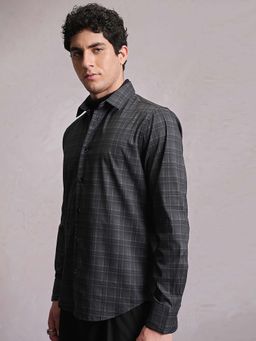 LOCOMOTIVE - Men Dark Grey Checks Full Sleeves Slim Fit Shirt
