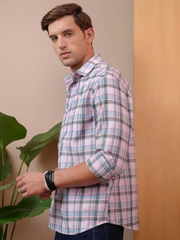 LOCOMOTIVE - Men Pink Checks Regular Fit Full Sleeves Casual Shirt