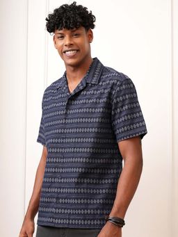 LOCOMOTIVE - Men Navy Blue Dobby Printed Collar Relaxed Fit Shirt