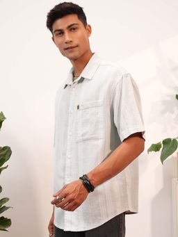 LOCOMOTIVE - Men Light Grey Dobby Stripes Shirt