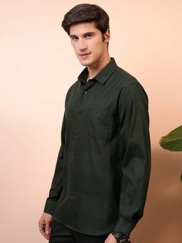 LOCOMOTIVE - Men Green Dobby Stripes Formal Shirt