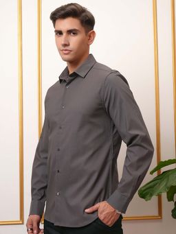 LOCOMOTIVE - Men Dark Grey Solid Formal Shirt