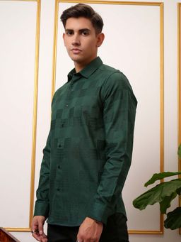 LOCOMOTIVE - Men Green Dobby Checks Shirt