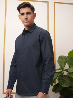 LOCOMOTIVE - Men Navy Blue Solid Full Sleeves Formal Shirt