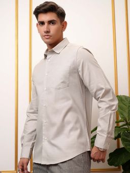 LOCOMOTIVE - Men Light Grey Solid Formal Shirt