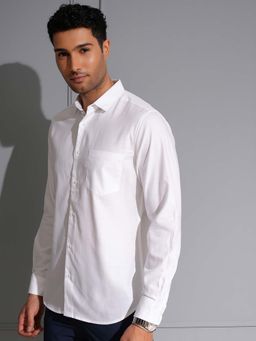 LOCOMOTIVE - Men White Solid Formal Shirt
