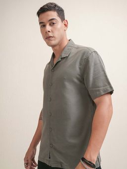 LOCOMOTIVE - Men Grey Textured Relaxed Fit Shirt