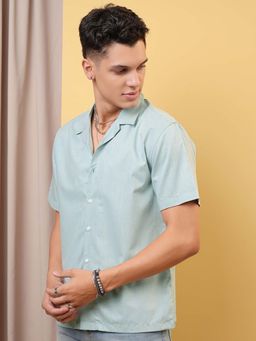 LOCOMOTIVE - Men Sea Green Solid Relaxed Fit Shirt