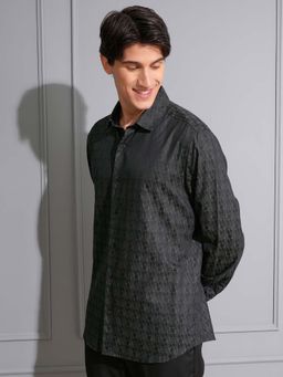 LOCOMOTIVE - Men Grey Geometric Printed Shirt