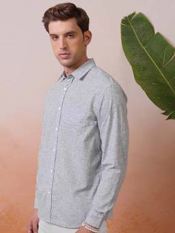 LOCOMOTIVE - Men Grey Textured Relaxed Fit Shirt