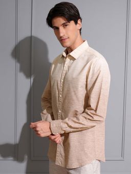 LOCOMOTIVE - Men Beige Stripes Relaxed Fit Formal Shirt