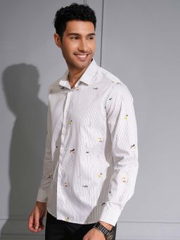 LOCOMOTIVE - Men White Cotton Stripes Printed Party Shirt