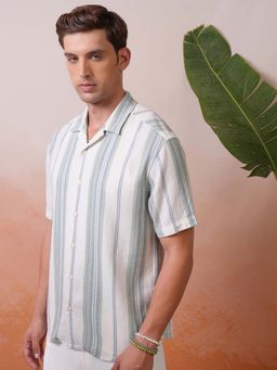 LOCOMOTIVE - Men Green and White Dobby Stripes Relaxed Fit Shirt