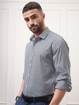 LOCOMOTIVE - Men Navy Blue Stripes Print Shirt