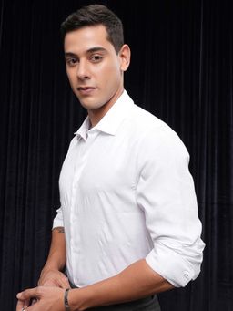 LOCOMOTIVE - Men White Jacquard Self Design Shirt