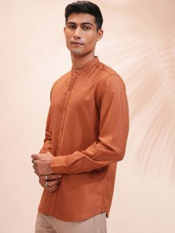 LOCOMOTIVE - Men Orange Dobby Mandarin Collar Casual Shirt