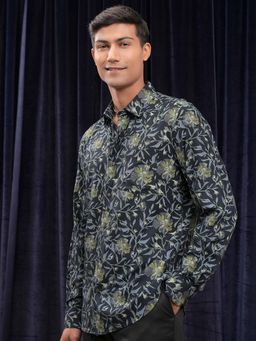LOCOMOTIVE - Men Navy Blue Floral Print Party Shirt