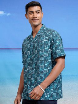 LOCOMOTIVE - Men Blue Printed Collar Relaxed Fit Shirt