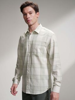 LOCOMOTIVE - Men Cream Dobby Checks Collar Shirt