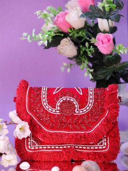 SWISNI - Women Red Banjara Sling Bag