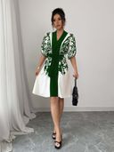 Green color option, Sold out, Currently selected