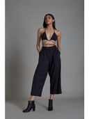 Black color option, Sold out, Currently selected