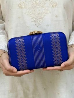 AMYRA - Neela Pure Kanchi Silk Clutch - Blue