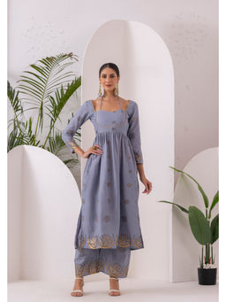 SEW - Women Grey Floral Printed Kurta with Pant and Dupatta