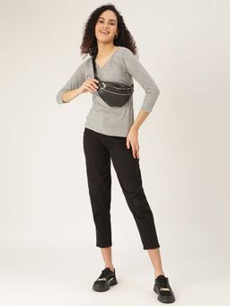 BRINNS - Solid V-Neck Cotton T-Shirt