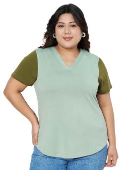 BRINNS - Plus Size Colorblock V-Neck Cotton T-Shirt