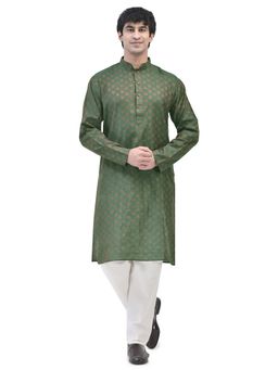 SG LEMAN - Green Kurta and Pajama for Men (Set of 2)