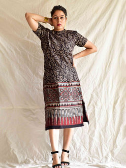 Sundarii - Black Beauty - Ajrakh Hand Block Printed Skirt With Top (Set of 2)