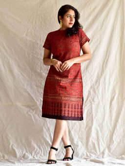 Sundarii - Eve Ajrakh Hand Block Printed Skirt With Top - Red (Set of 2)