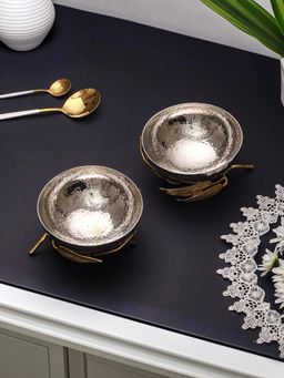 Trovea's - Leaf Charm Bowl