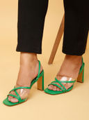 Green color option, Sold out, Currently selected