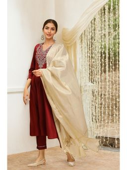 W - Women Green Solid Cotton Kurta With Parallel Pant & Dupatta