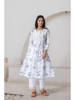 W - White Printed A-Line Cotton Kurta & Pants (Set of 2)