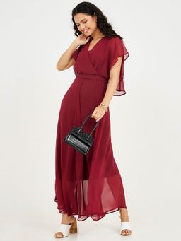 Styli - Burgundy V Neck Cape Sleeves A-line Maxi Dress