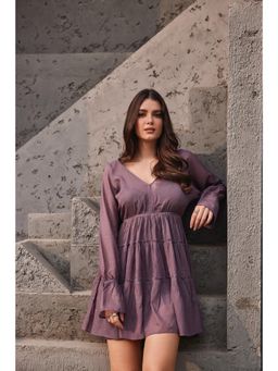 Bofreesia - Women Mauve V-Neck Tiered Flared Dress with Inner Slip