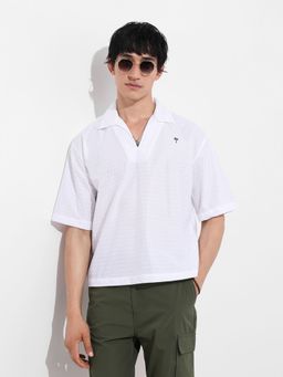 The Indian Garage Co - Men White Oversized Textured Collar Half Sleeves Polo T-Shirt