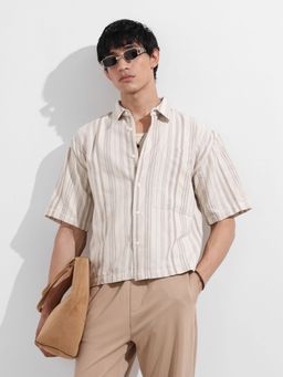 The Indian Garage Co - Men Beige Boxy Fit Textured Collar Half Sleeves Shirt